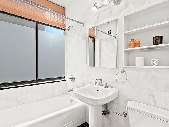 5th image of 348 W 36th St APT 2-N