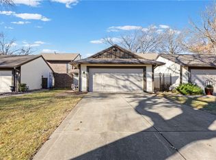 12758 Overbrook Rd, Leawood, KS 66209