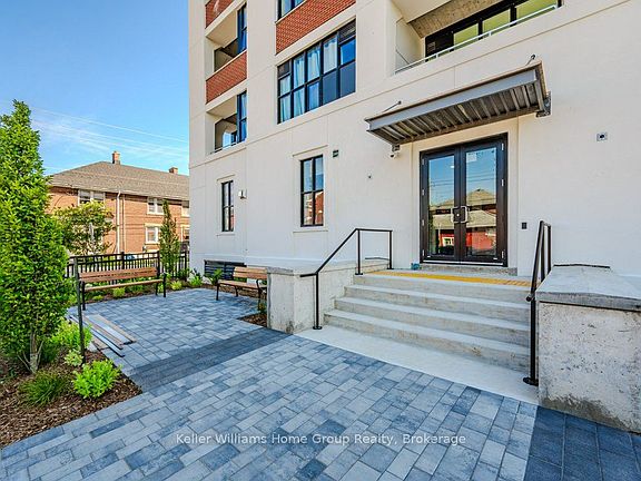 4th image of 120 Huron St #304