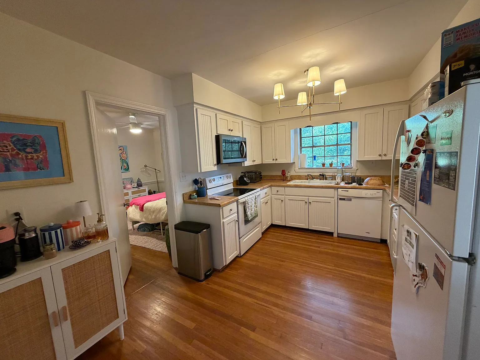 3 bed, 1850 sqft, $3,900 — Photo 4