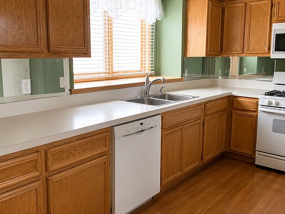 4th image of 7702 Northfield Ln
