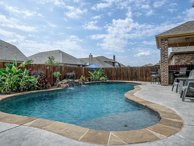 12852 Palancar Dr — Photo 36