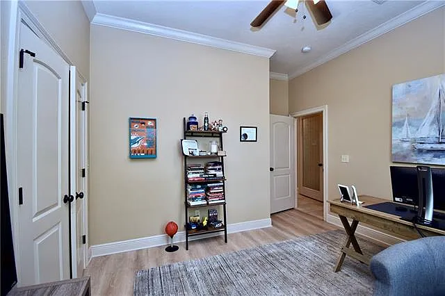 6413 Arden Oaks Dr — Photo 49
