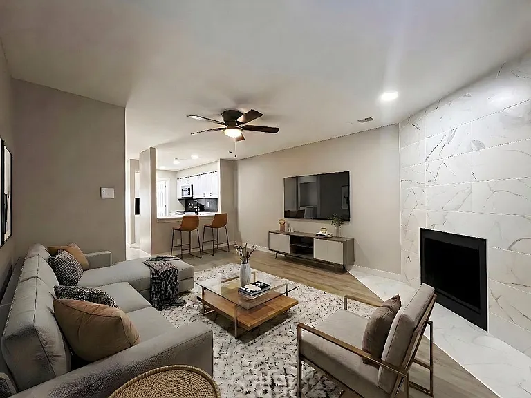 4013 1/2 Menchaca Rd #1 — Photo 15