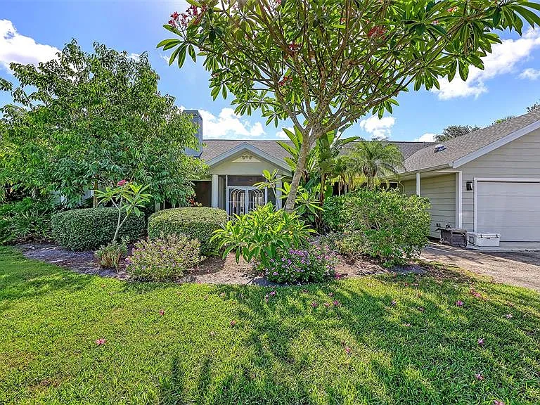 4935 Riverwood Ave — Photo 5