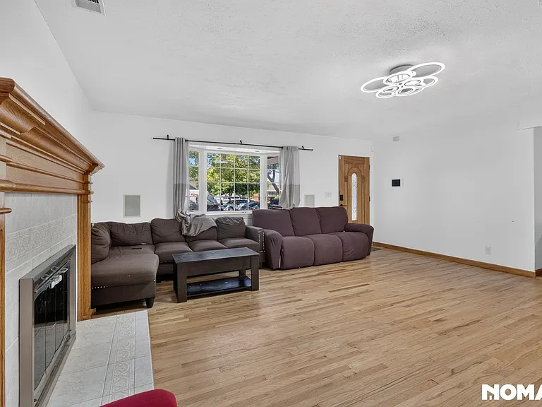 3184 Durant Ave — Photo 25
