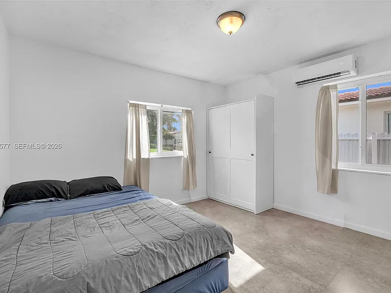 1807 SW 102nd Pl — Photo 25