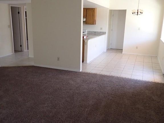 5th image of 10905 Rogers Hornsby St