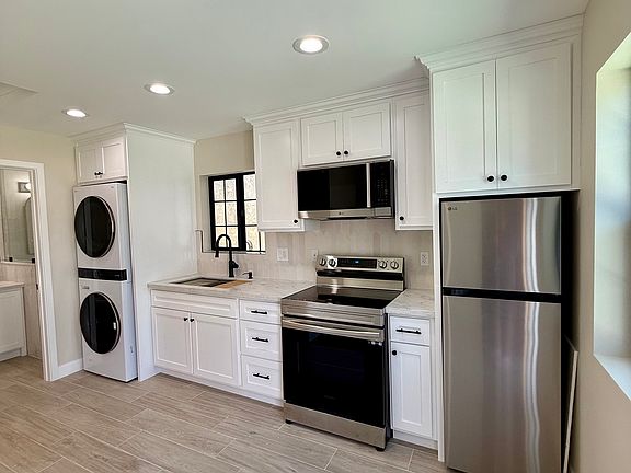2nd image of 10304 Virginia Ave #B