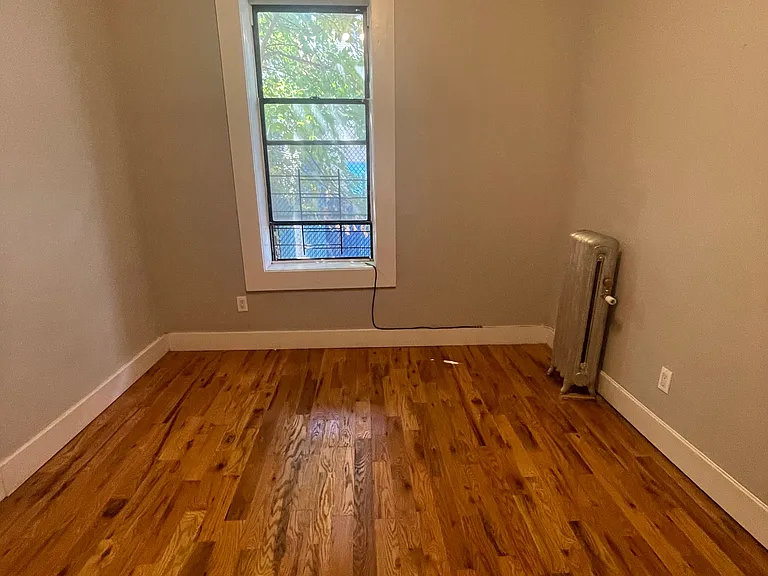 2610 Glenwood Rd #3F — Photo 1