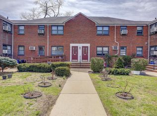 160-36 Cross Island Parkway #6-203, Whitestone, NY 11357