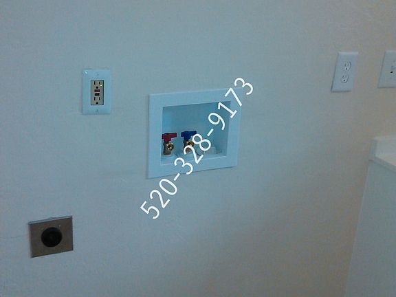 3rd image of 919 E Mabel St