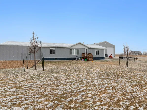 18965 Hunter Ln, Belle Fourche, SD 57717