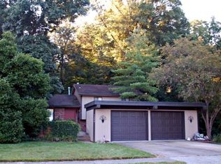 5280 Woodglen Rd, Columbus, OH 43214