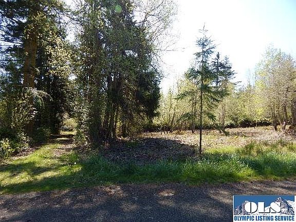 5th image of 242 Ann Kivley Dr