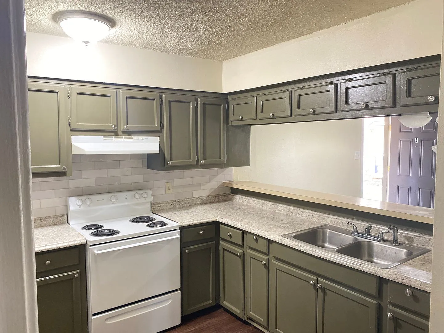 G 1346 Jade Ave — Photo 3