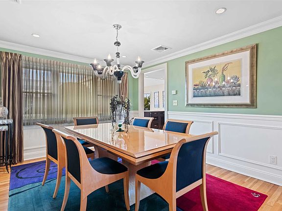 5th image of 152 Harbor Ln