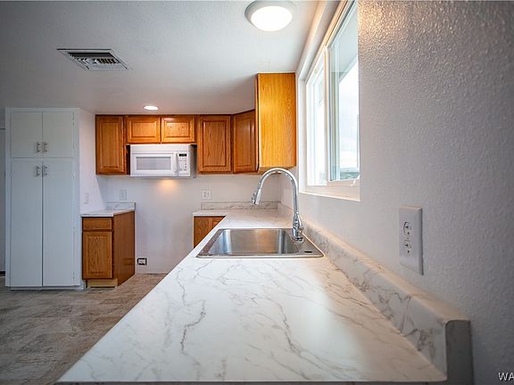 5th image of 589 Malibu Plaza