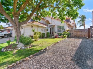 Reardon St, Oakdale, CA 95361