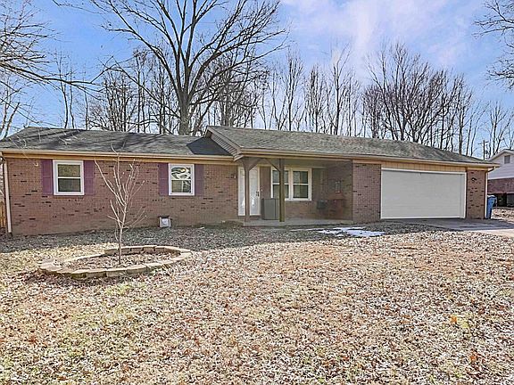 2nd image of 7833 Marywood Dr