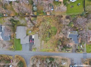 3741 Matthews Dr, Anchorage, AK 99516