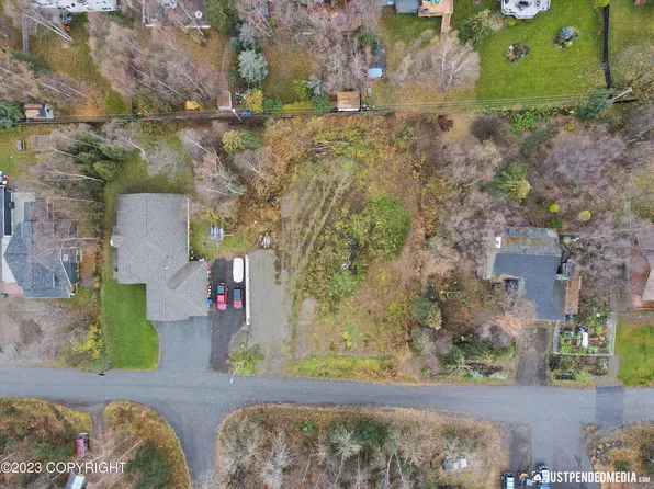 3741 Matthews Dr, Anchorage, AK 99516