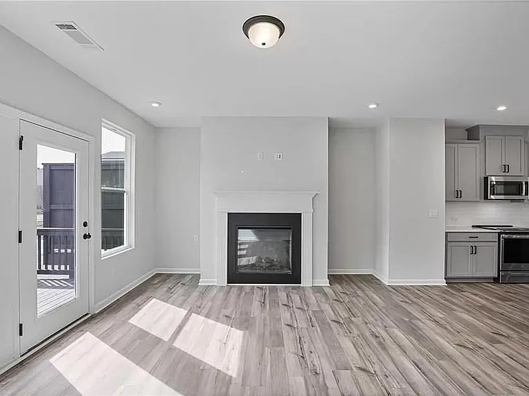 1212 Marlo Way #71 — Photo 6
