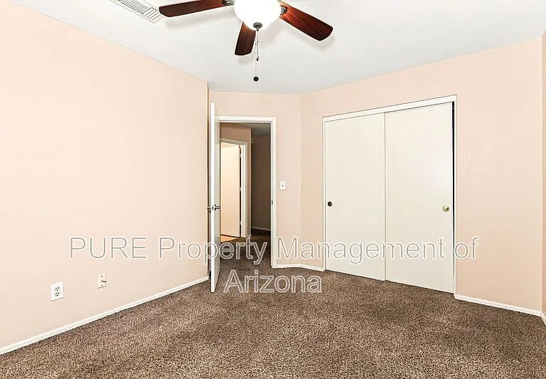 1151 N Cambridge St — Photo 18