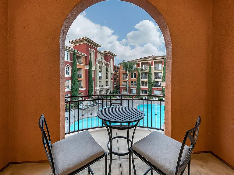 Renaissance at Uptown Orange — Photo 5