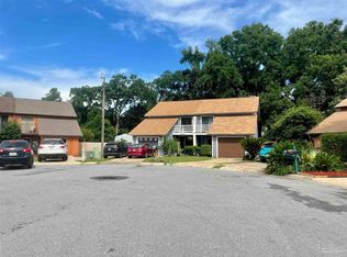 7218 Dogwood Terrace Dr #B, Pensacola, FL 32504