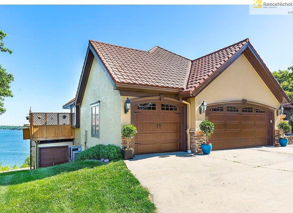 22 W Lake Shore Dr, Lake Lotawana, MO 64086 Zillow
