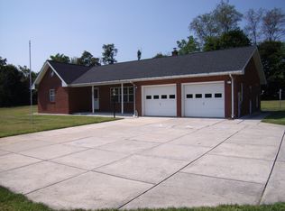 699 Bok Rd, Nazareth, PA 18064