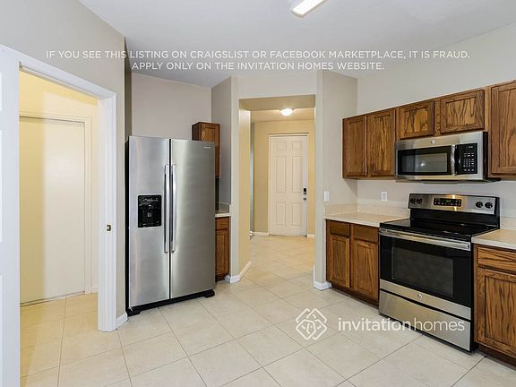 5th image of 3817 Mount Carmel Ln