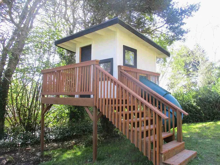 1398 Oregon Ave — Photo 15