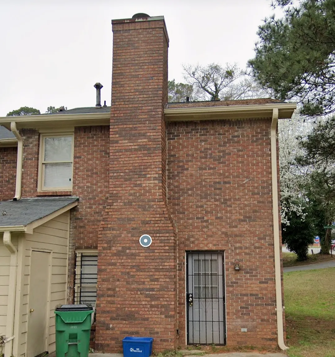 2 bed, 1240 sqft, $1,600 — Photo 3