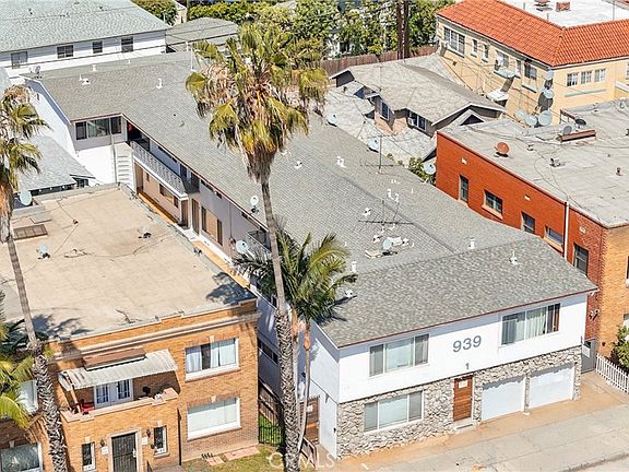 2nd image of 939 Pacific Ave