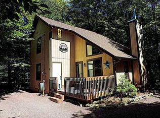 60 Mildred Dr, Clifton Township, PA 18424