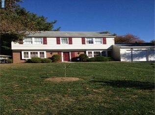 3 Endwell Ln, Willingboro, NJ 08046