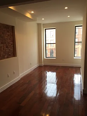 Rented by Nooklyn NYC LLC | media 7