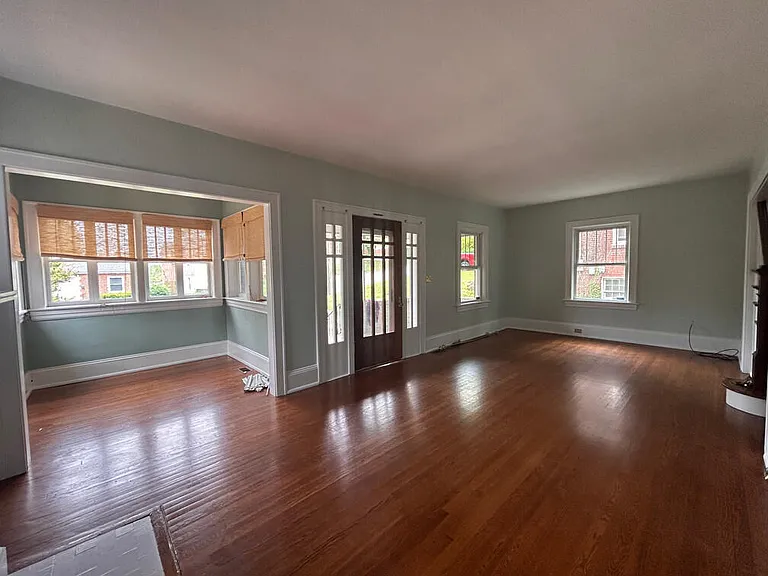 505 Camilla St SE — Photo 6