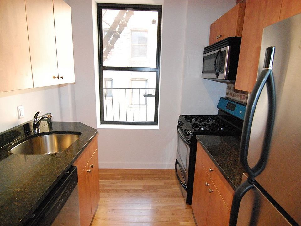1st image of 76 Pinehurst Ave APT 43