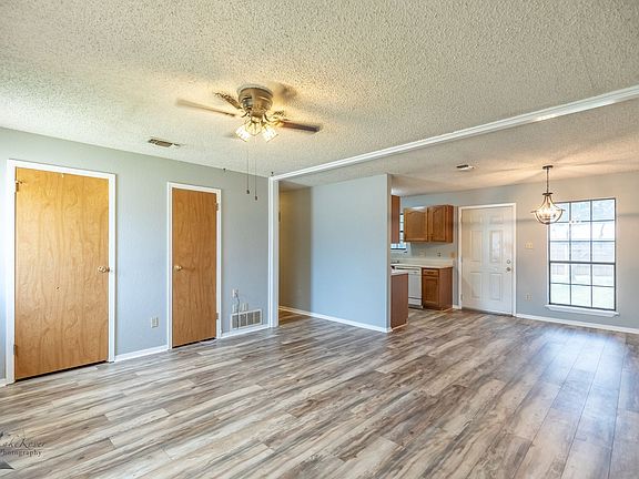 3rd image of 3650 Purdue Ln