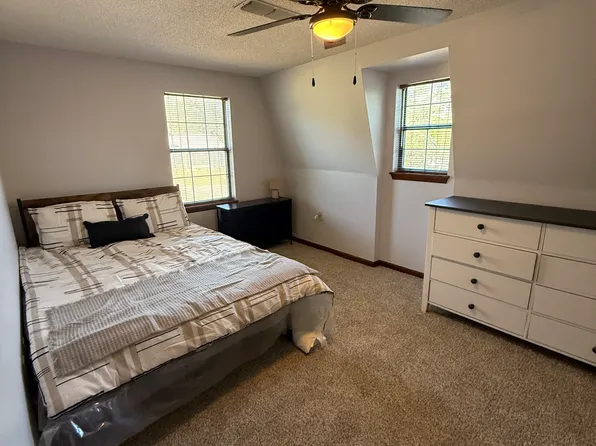 359 Bo Jo Ella Dr, Douglas, GA 31533