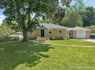 1028 Fairfield Ave NW, Grand Rapids, MI