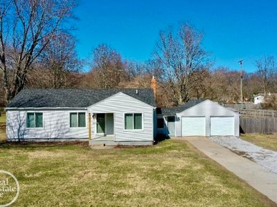 4134 N River Rd, Fort Gratiot, MI, 48059