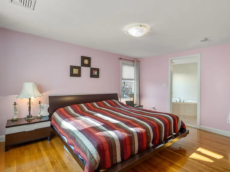 215 Saint Mary St #3 — Photo 8