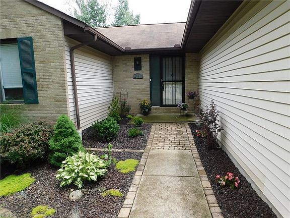 2nd image of 4204 Rolling Hills Dr