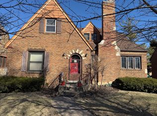 229 East Ave, Park Ridge, IL 60068