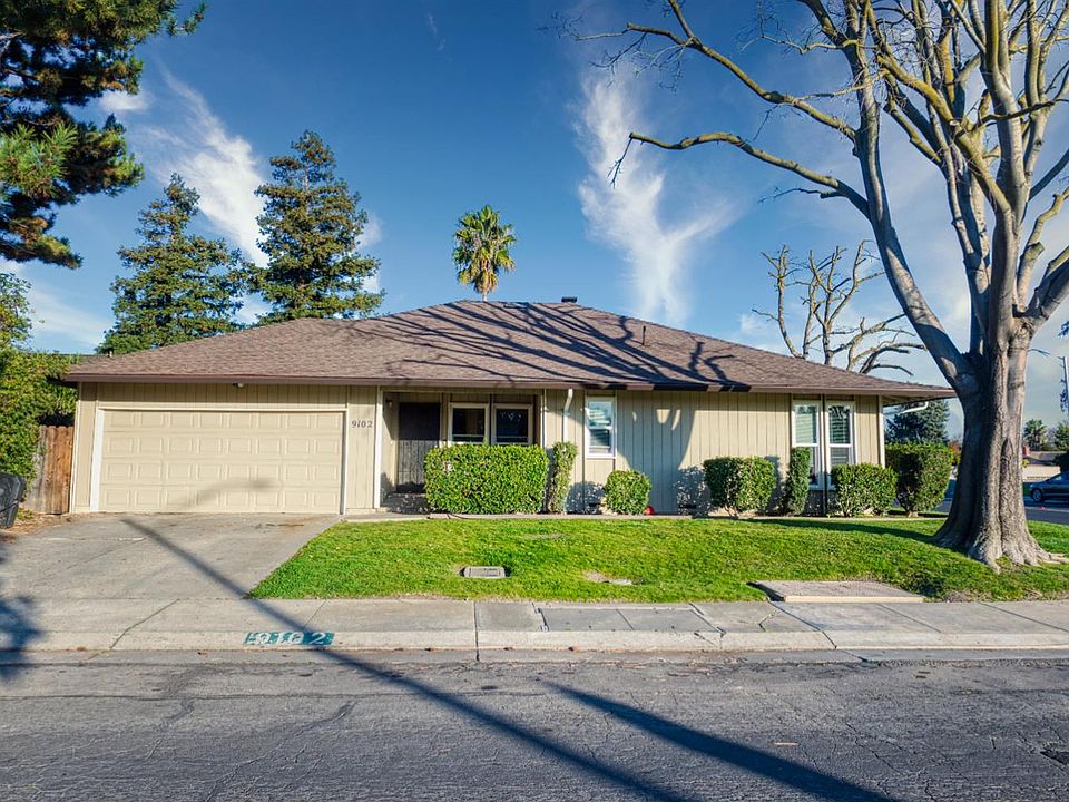 1st image of 903 Sunnyoak Way