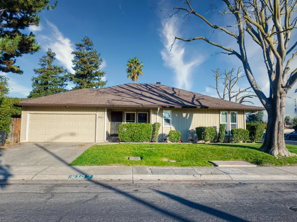 903 Sunnyoak Way, Stockton, CA 95209